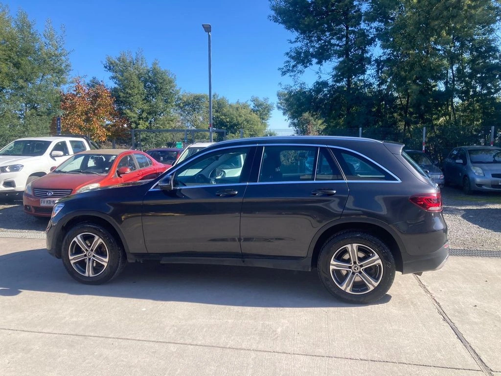 Mercedes-benz 200 Glc 2.0 4x2 At 5p año 2022