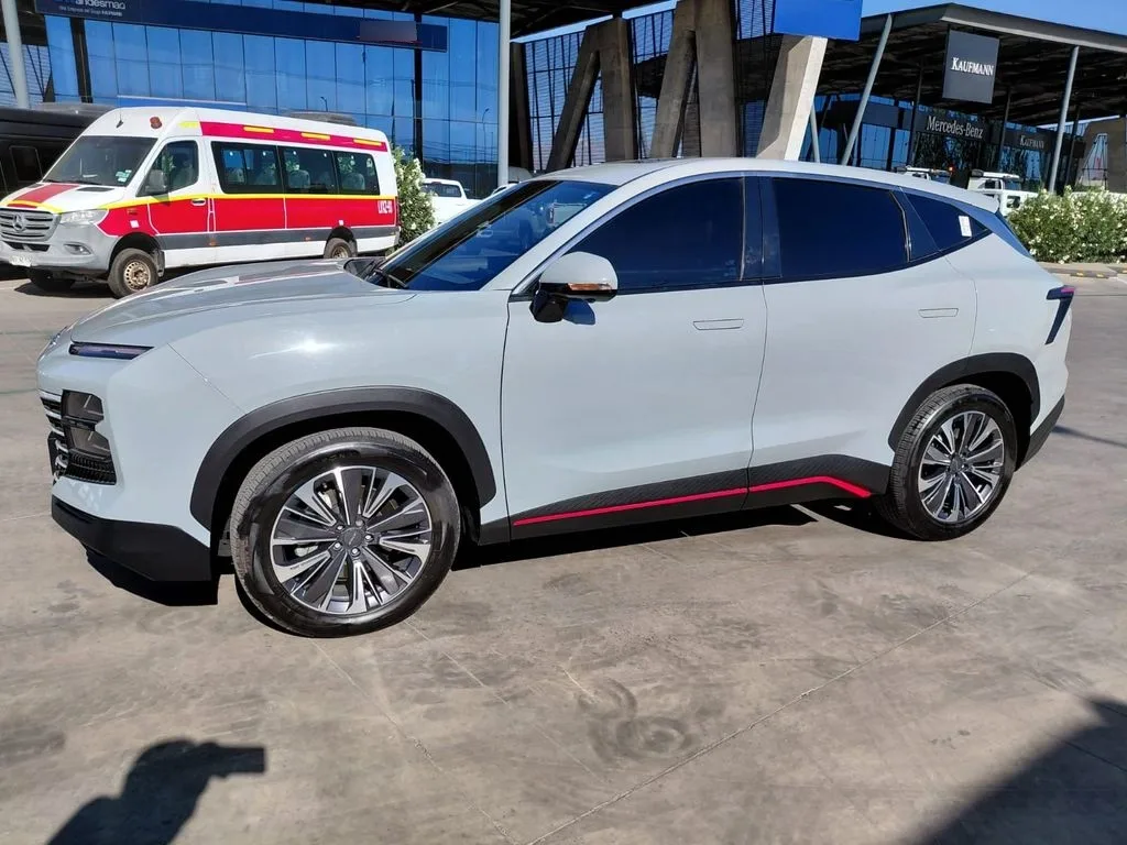Jetour Dashing 1.5t Lux 4x2 Mt 5p año 2024