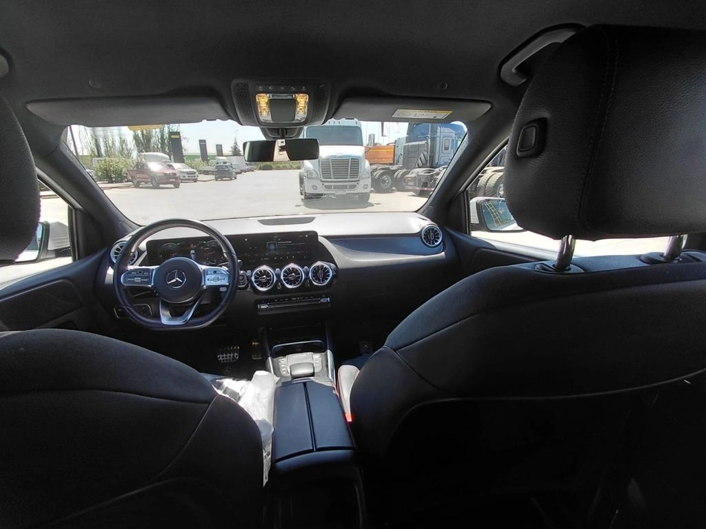 Mercedes-benz B 200 4x2 año 2022