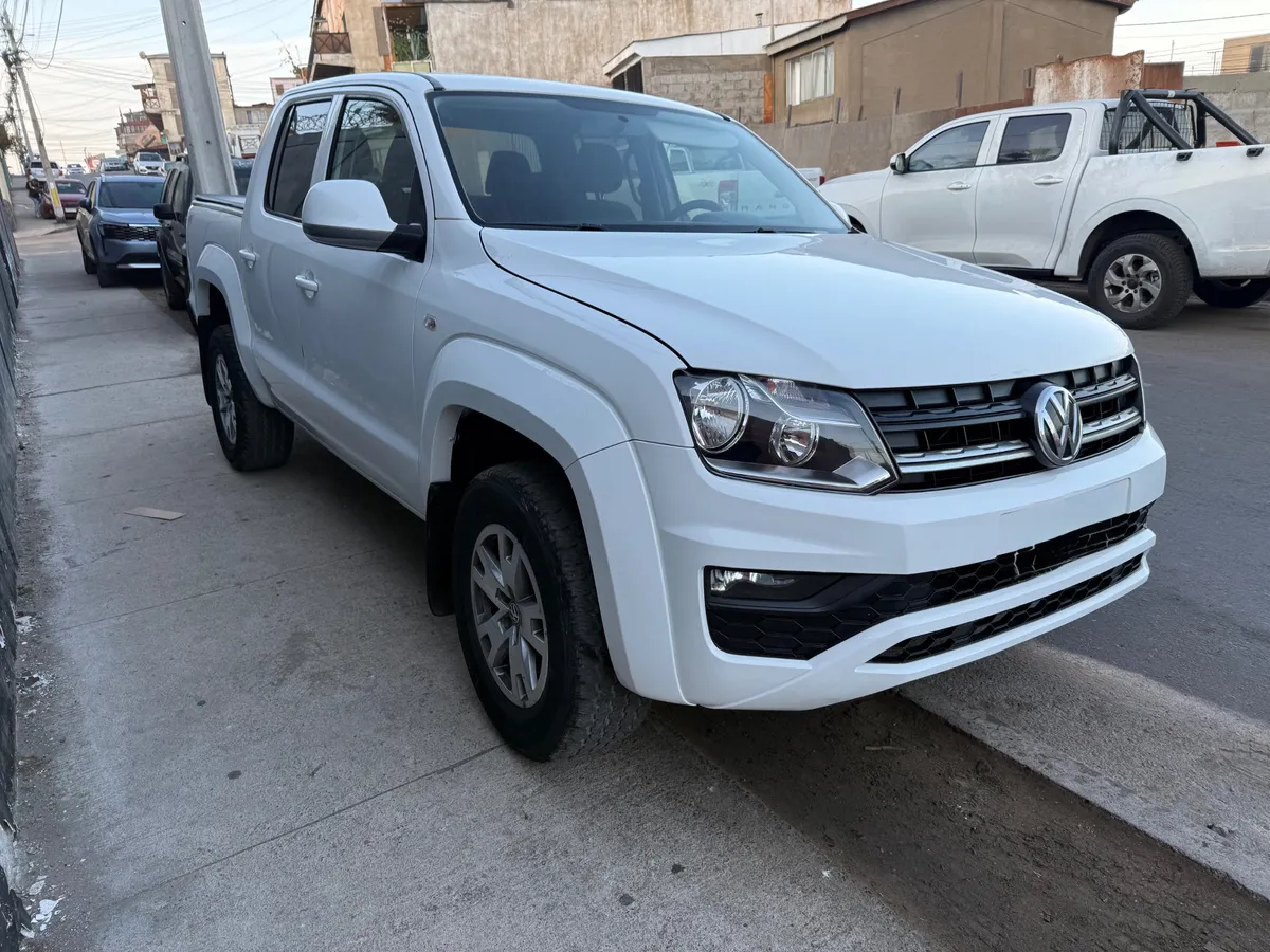 Volkswagen Amarok 2.0 Comfortline Mt 4x2 Diesel año 2018