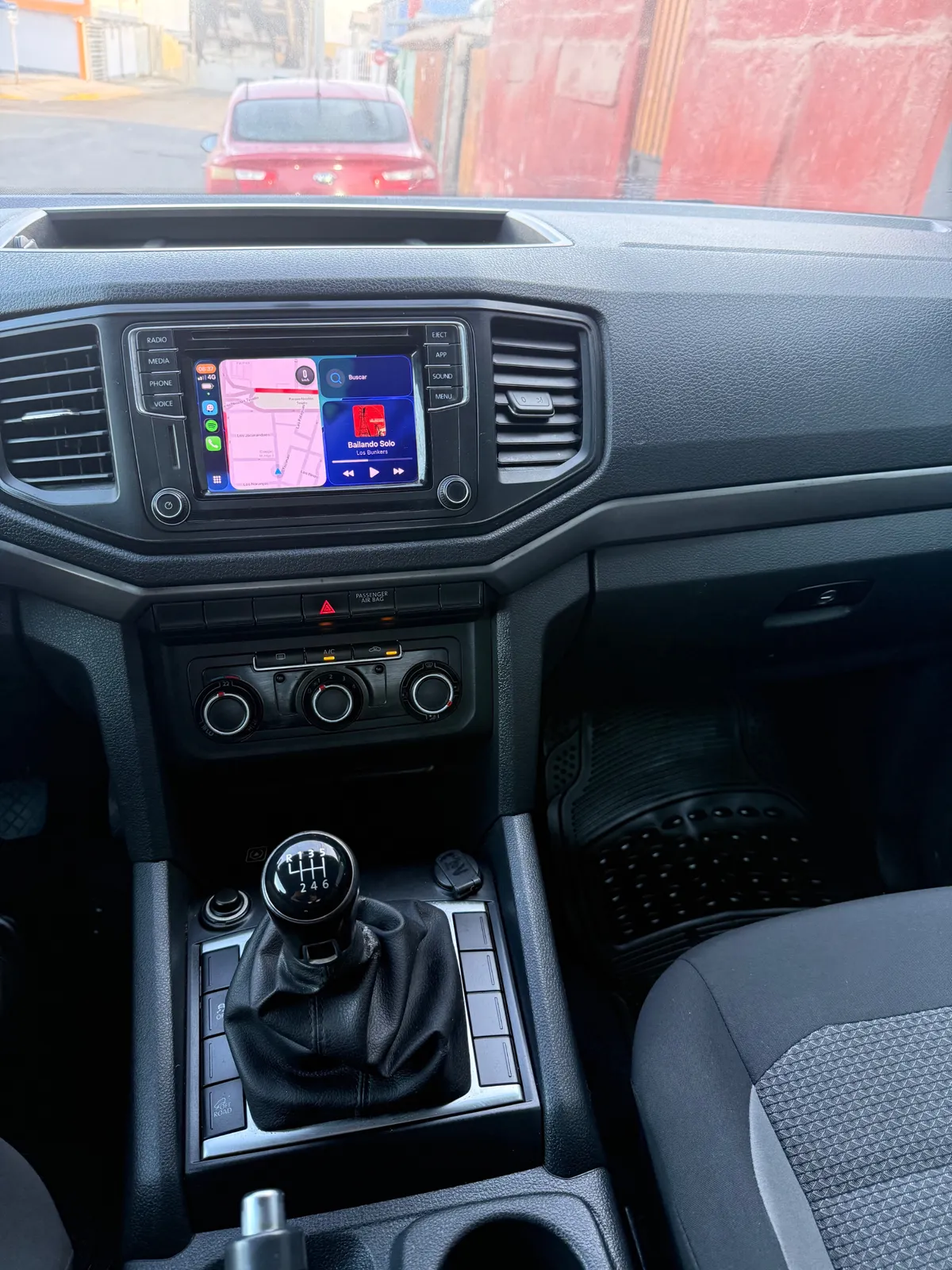 Volkswagen Amarok 2.0 Comfortline Mt 4x2 Diesel año 2018