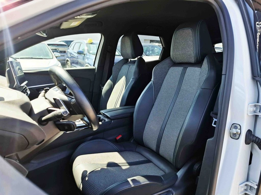 Peugeot 3008 Allure año 2023
