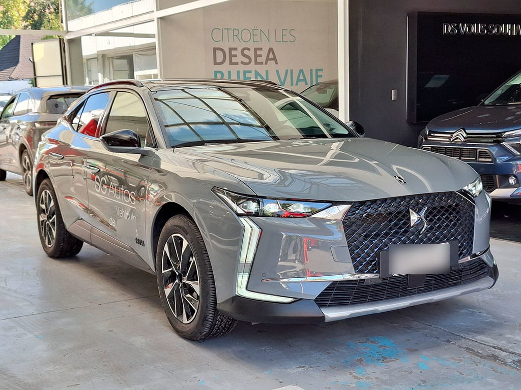 DS Automobiles 4 1.5 Performance año 2025