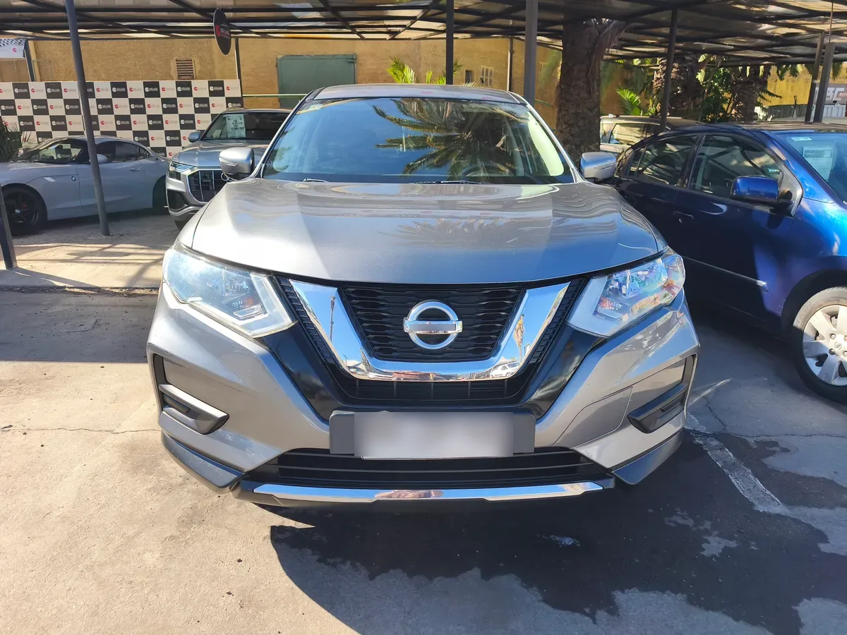 NISSAN X-TRAIL 2.5 Sense At año 2021