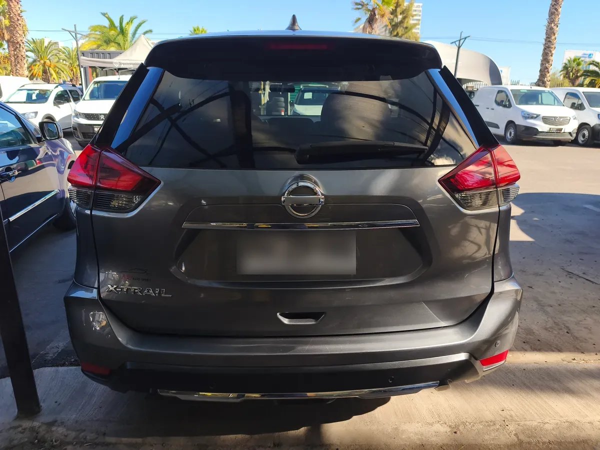 NISSAN X-TRAIL 2.5 Sense At año 2021