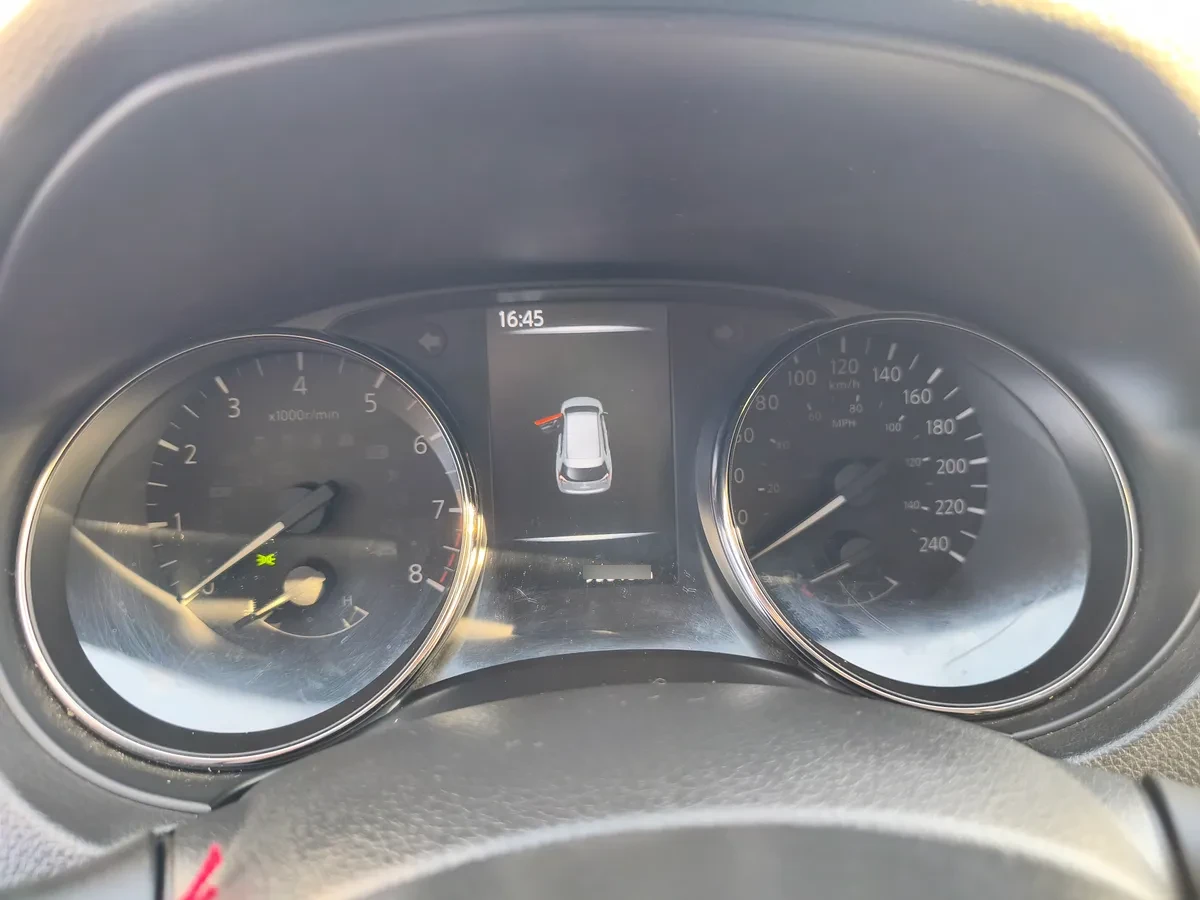 NISSAN X-TRAIL 2.5 Sense At año 2021