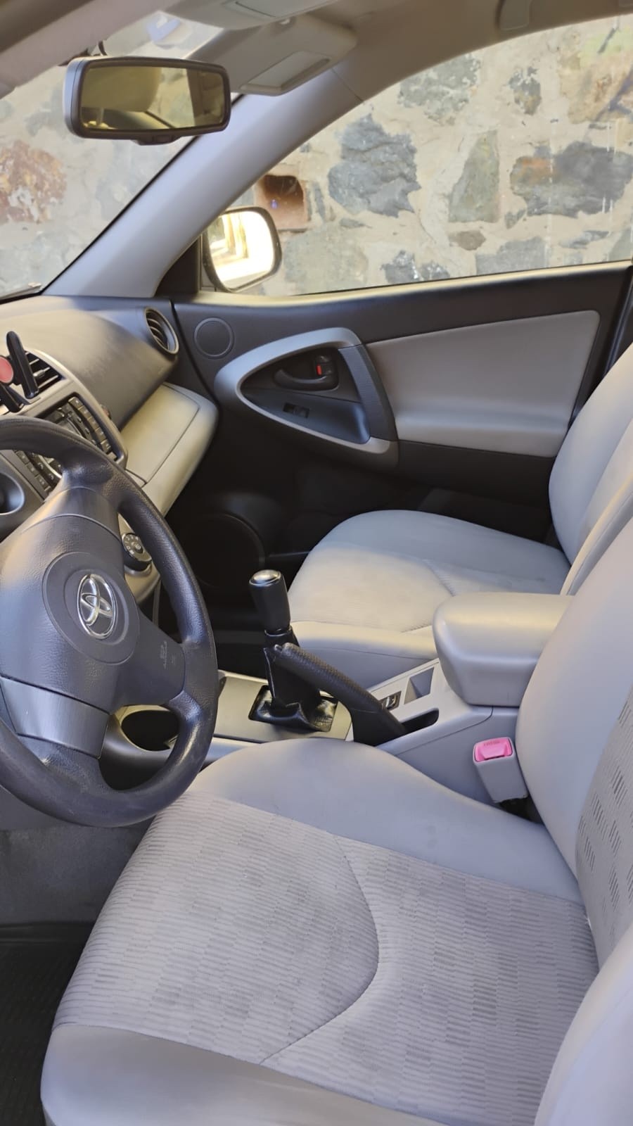 Toyota Rav4 2.4 Advantage Mt 4x2 año 2012