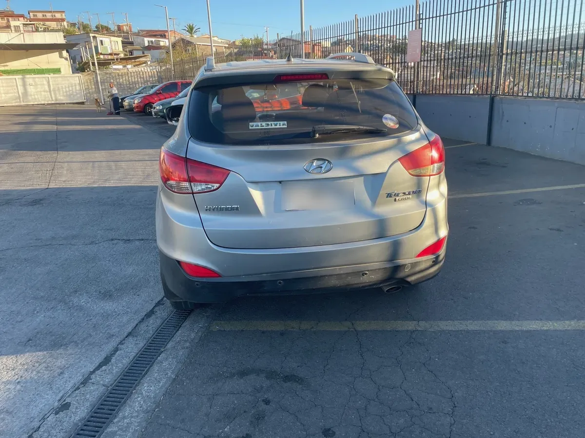 HYUNDAI TUCSON 2.0 Lm Gl(base) Mt año 2013