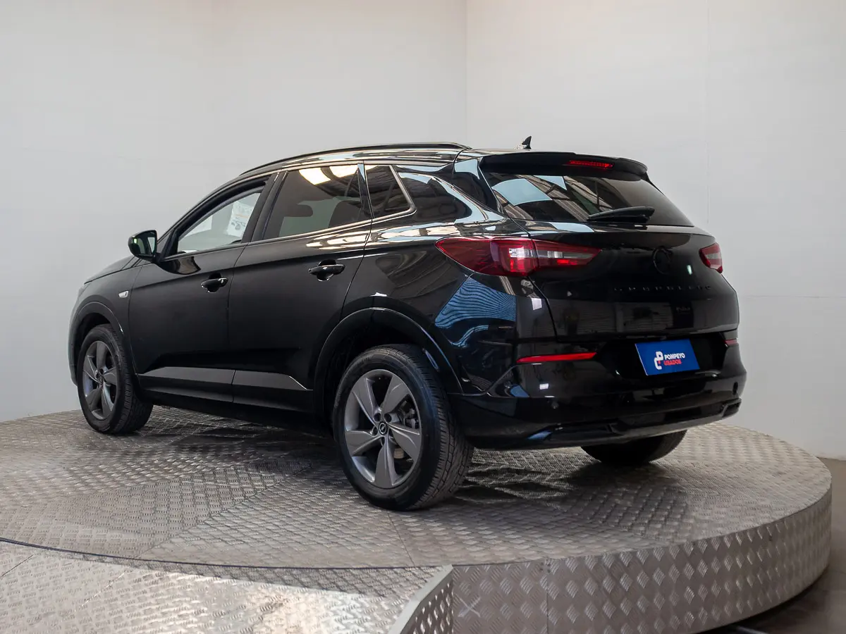 Opel Grandland Grandland 1.2t Ultimate At año 2024