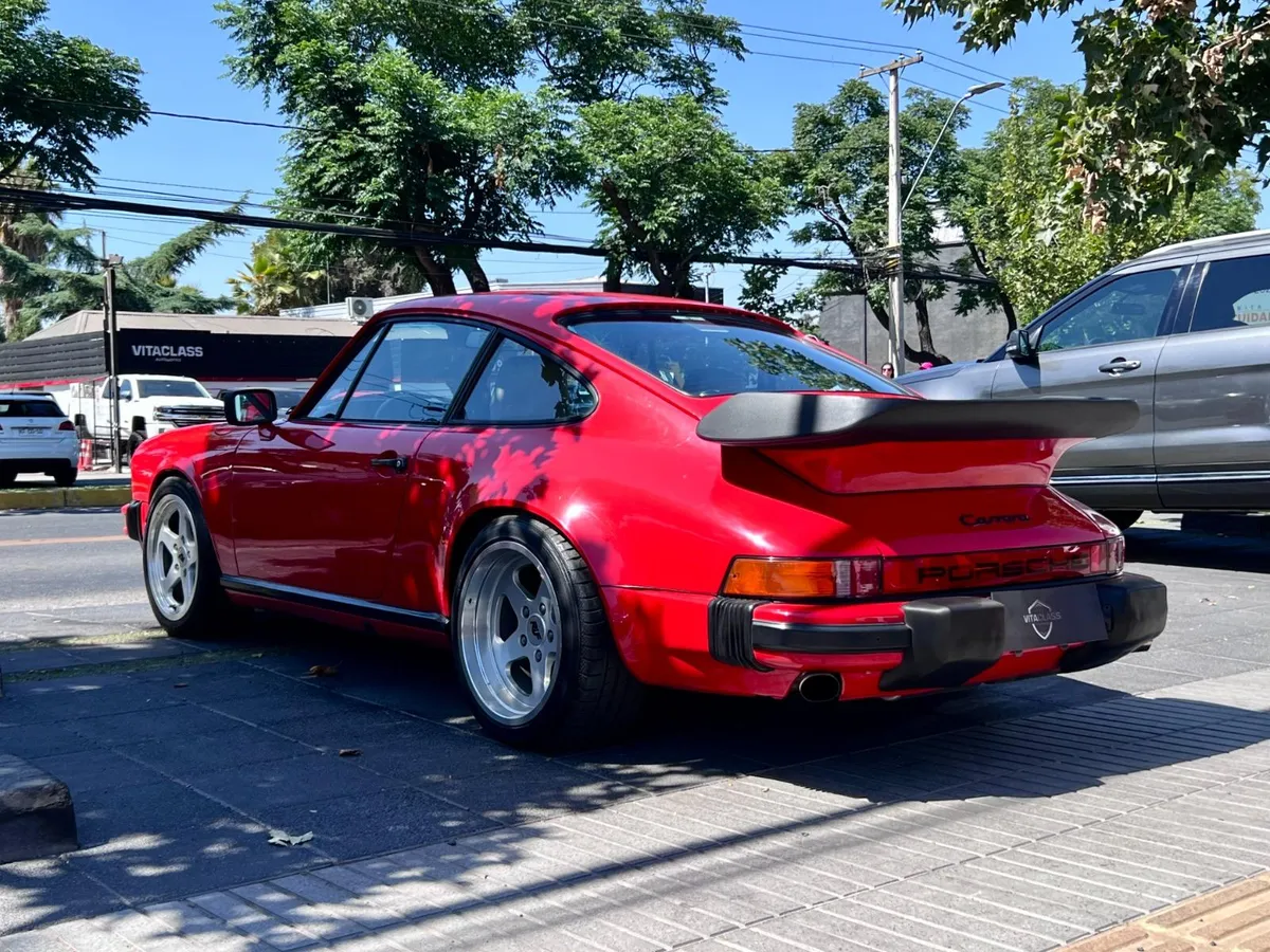 Porsche 911 Carrera año 1983