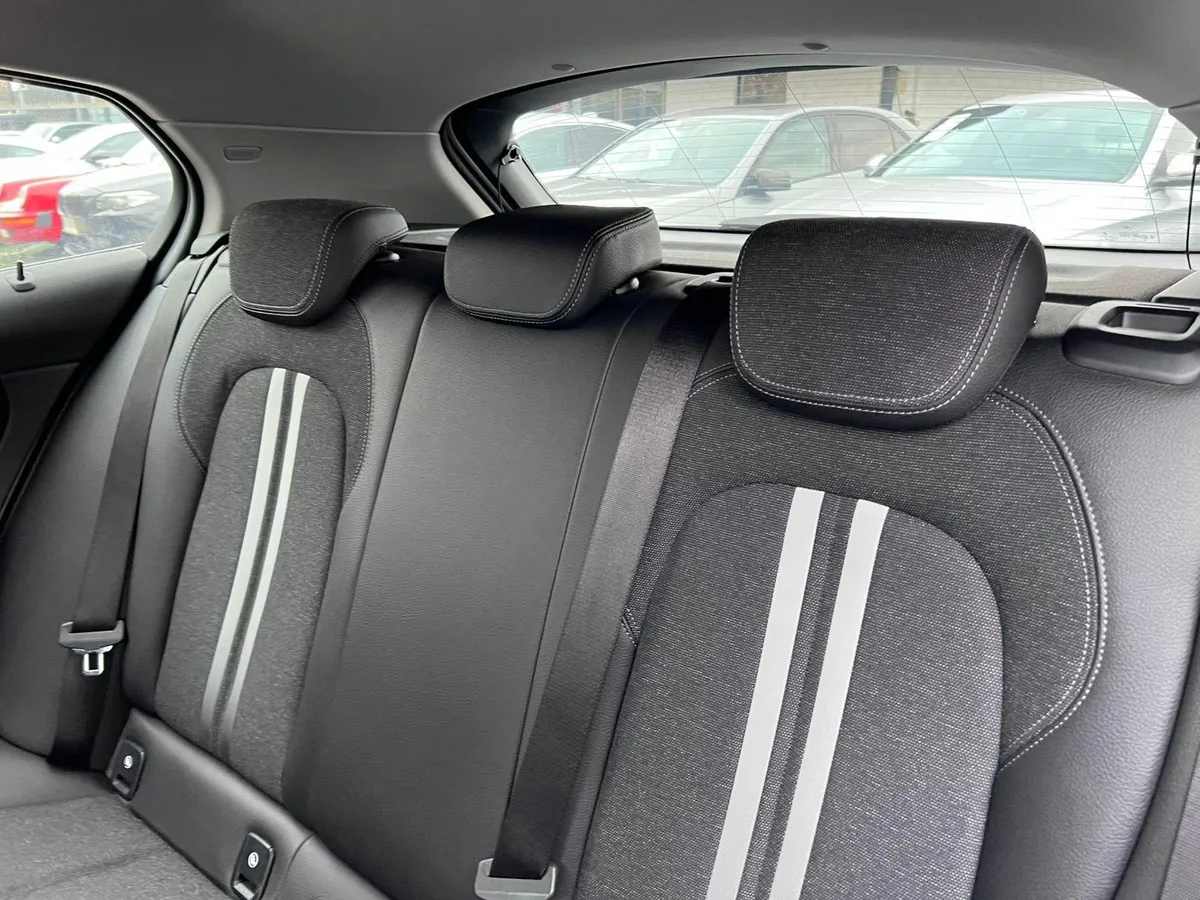 Bmw 118 1.5 año 2021