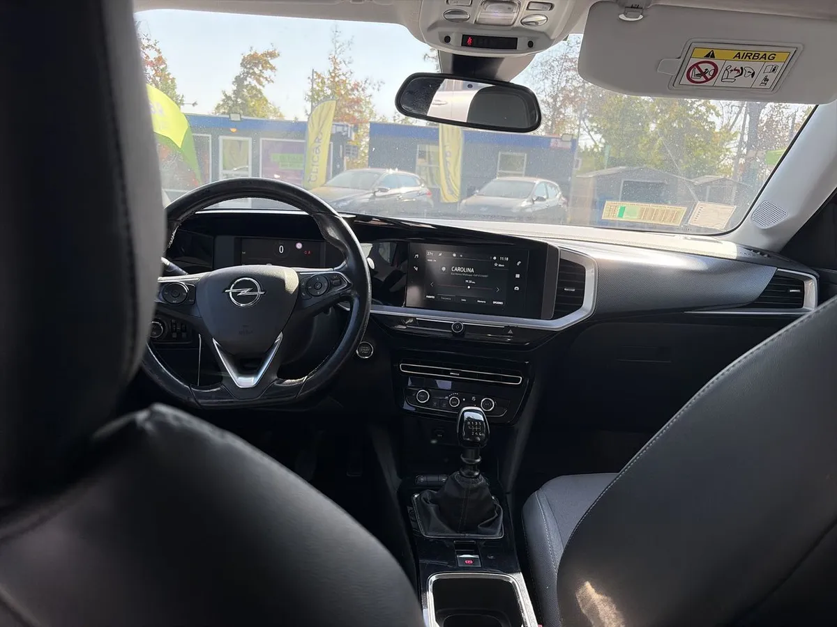 Opel Mokka 1.2t Elegance 4x2 Mt6 5p año 2022