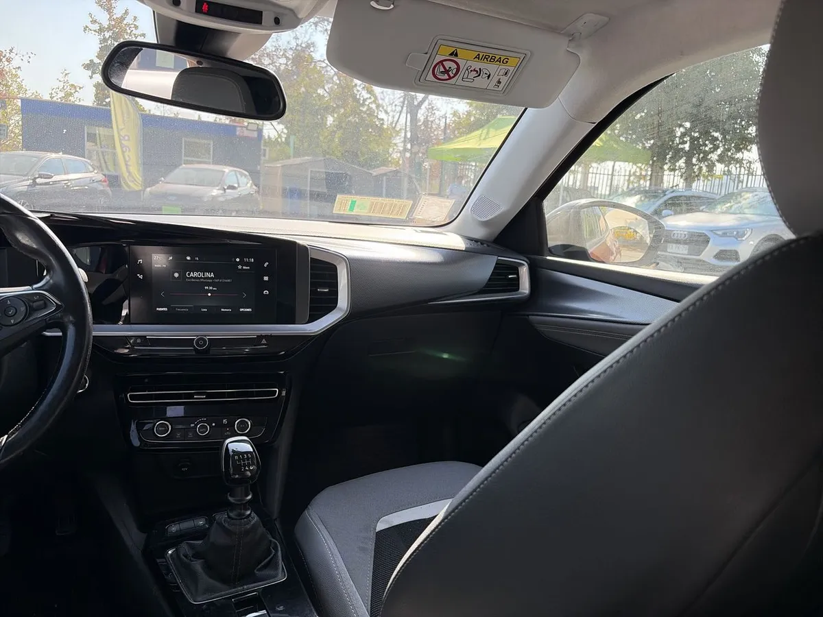 Opel Mokka 1.2t Elegance 4x2 Mt6 5p año 2022