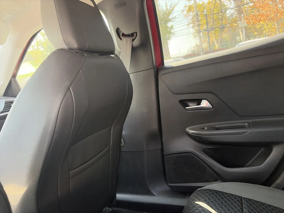 Opel Mokka 1.2t Elegance 4x2 Mt6 5p año 2022