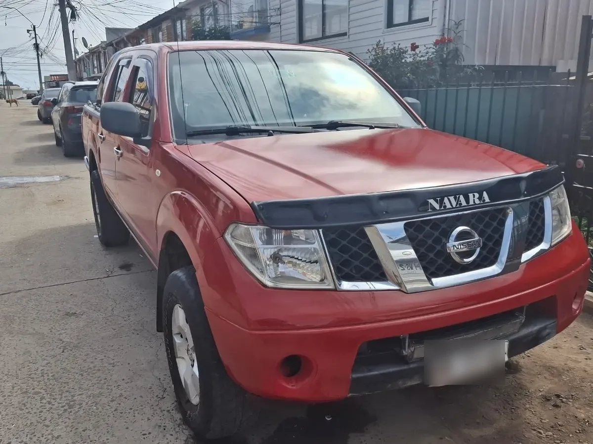 NISSAN NAVARA 2.5 C/s Mt 4x4 Diesel año 2013