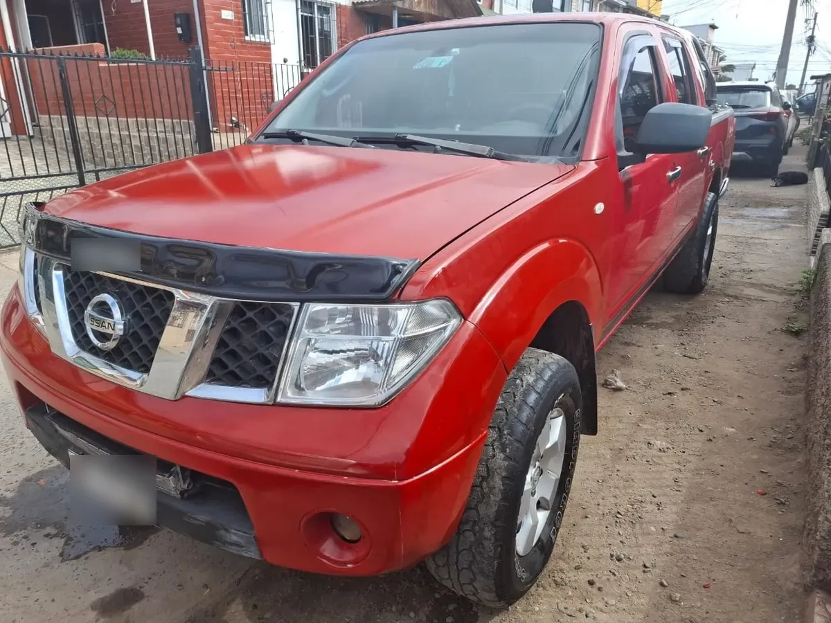 NISSAN NAVARA 2.5 C/s Mt 4x4 Diesel año 2013