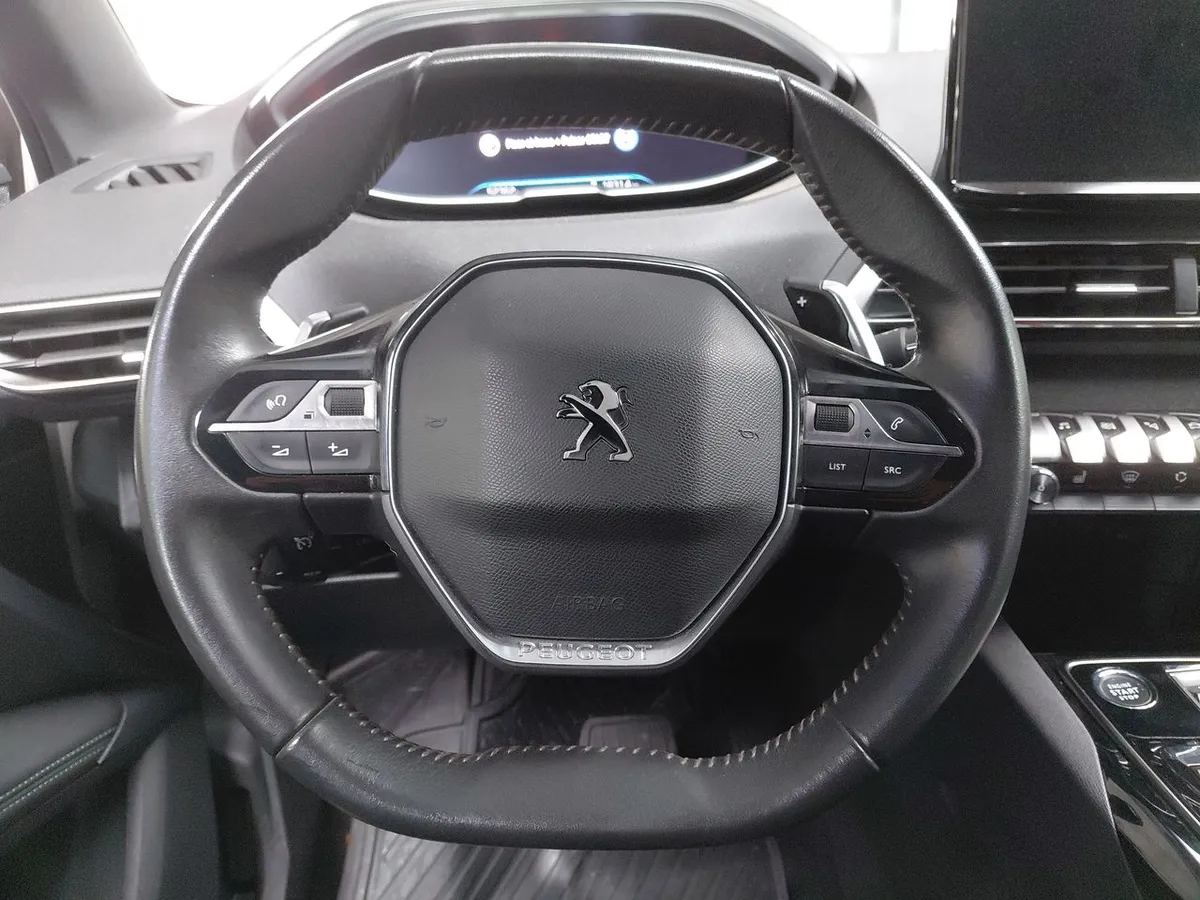 Peugeot 3008 1.5 Allure Pack Bluehdi 130 4x2 Eat8 5p año 2024