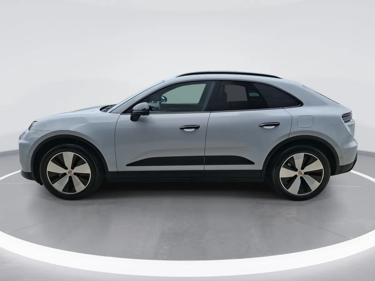 Porsche Macan Electrico 4 4x4 At 5p año 2025