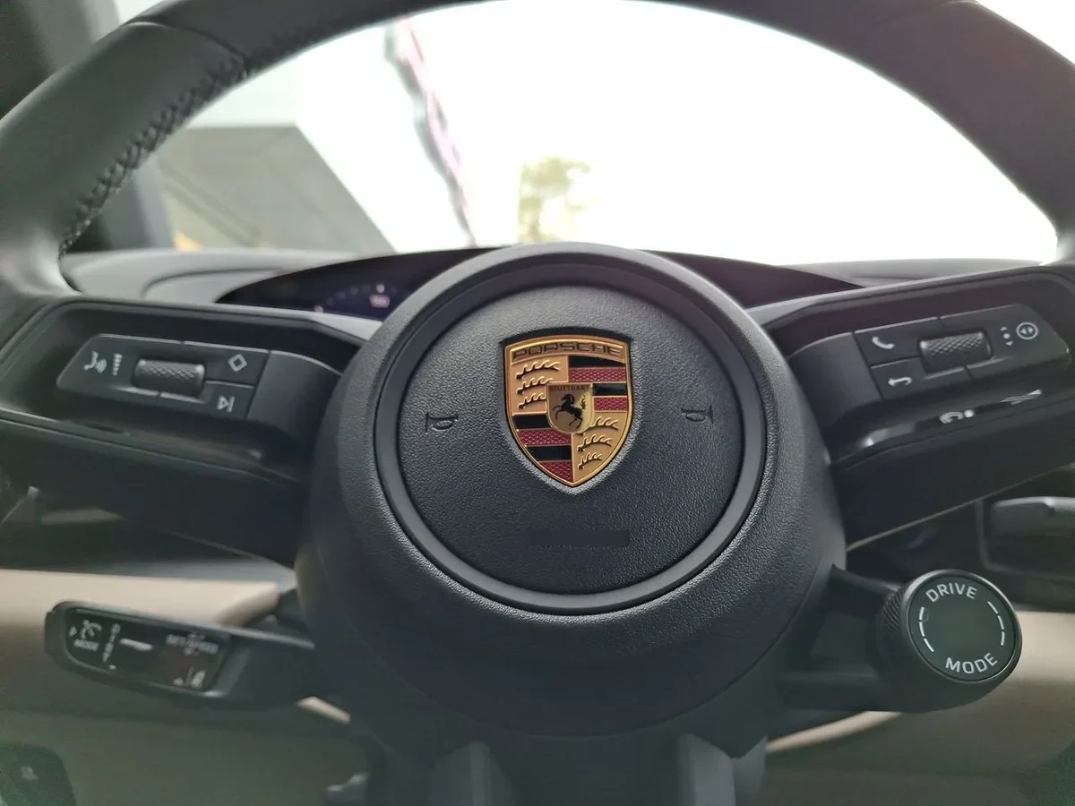 Porsche Macan Electrico 4 4x4 At 5p año 2025