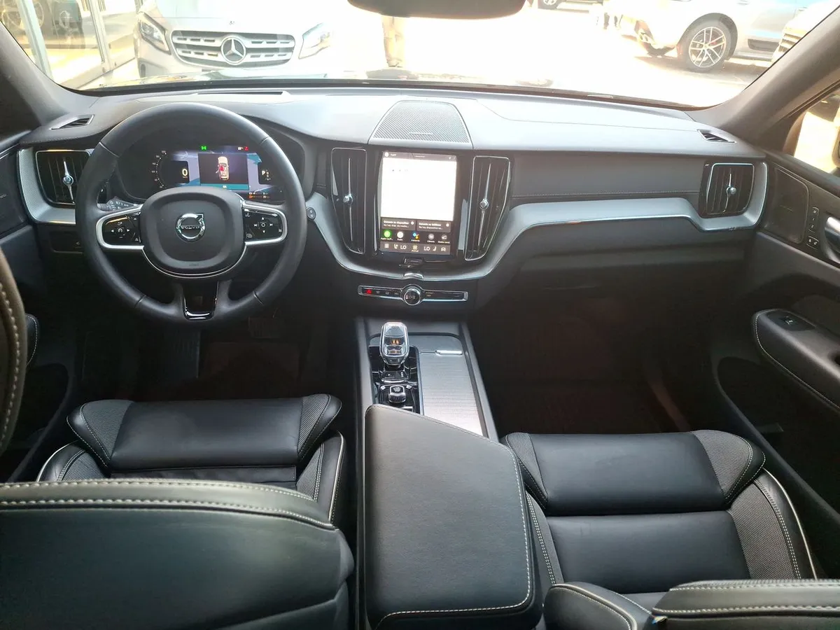 Volvo Xc60 2.0t T8 Polestar Engineered Hybrid Awd At 5p año 2025