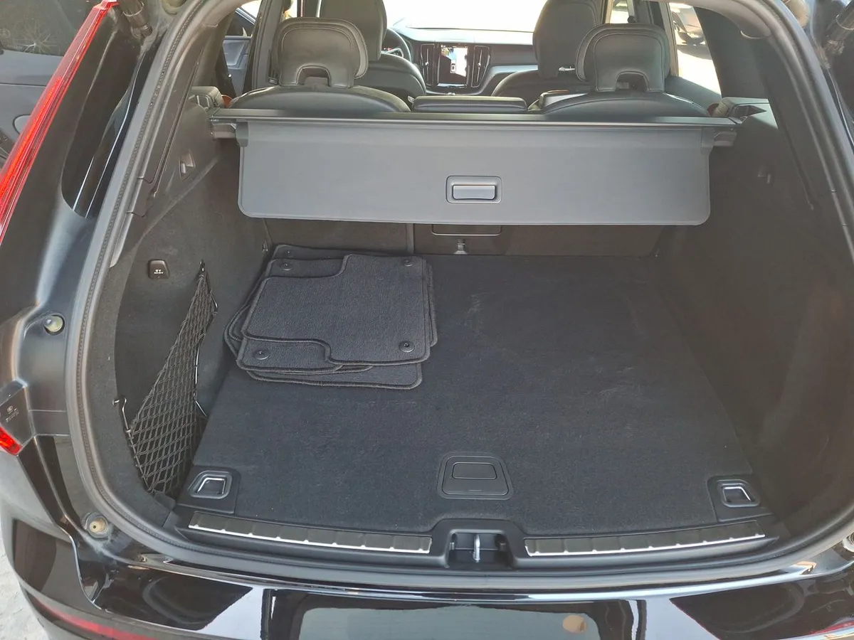 Volvo Xc60 2.0t T8 Polestar Engineered Hybrid Awd At 5p año 2025