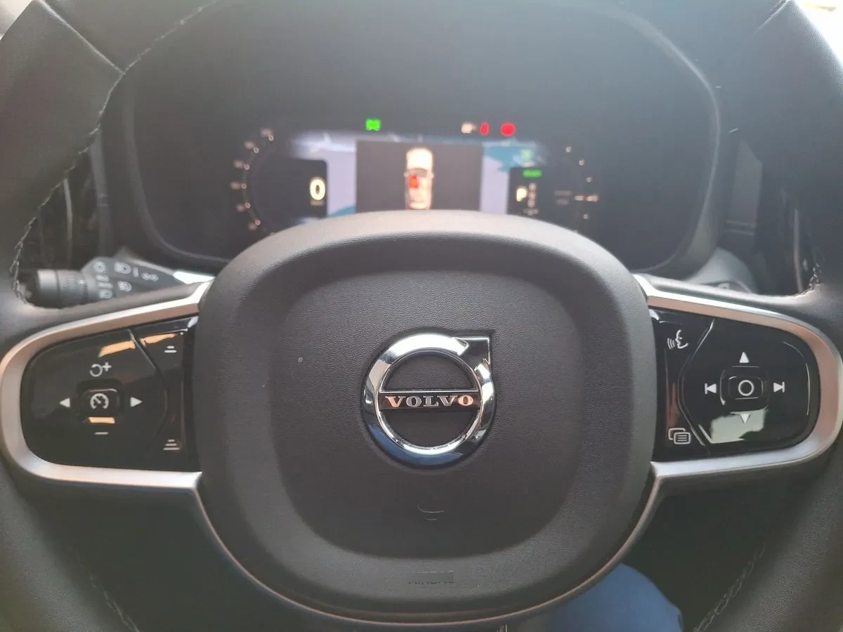 Volvo Xc60 2.0t T8 Polestar Engineered Hybrid Awd At 5p año 2025