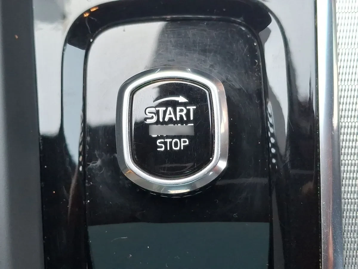 Volvo Xc60 2.0t T8 Polestar Engineered Hybrid Awd At 5p año 2025