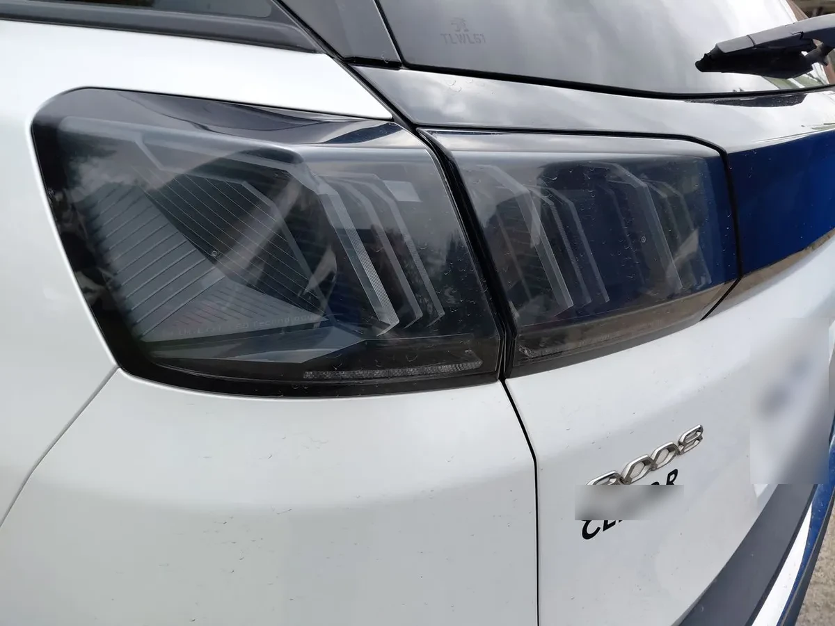 Peugeot 3008 1.5 Allure Pack Bluehdi 130 4x2 Eat8 5p año 2024