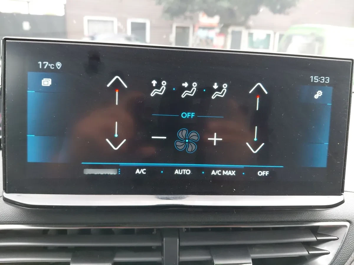 Peugeot 3008 1.5 Allure Pack Bluehdi 130 4x2 Eat8 5p año 2024