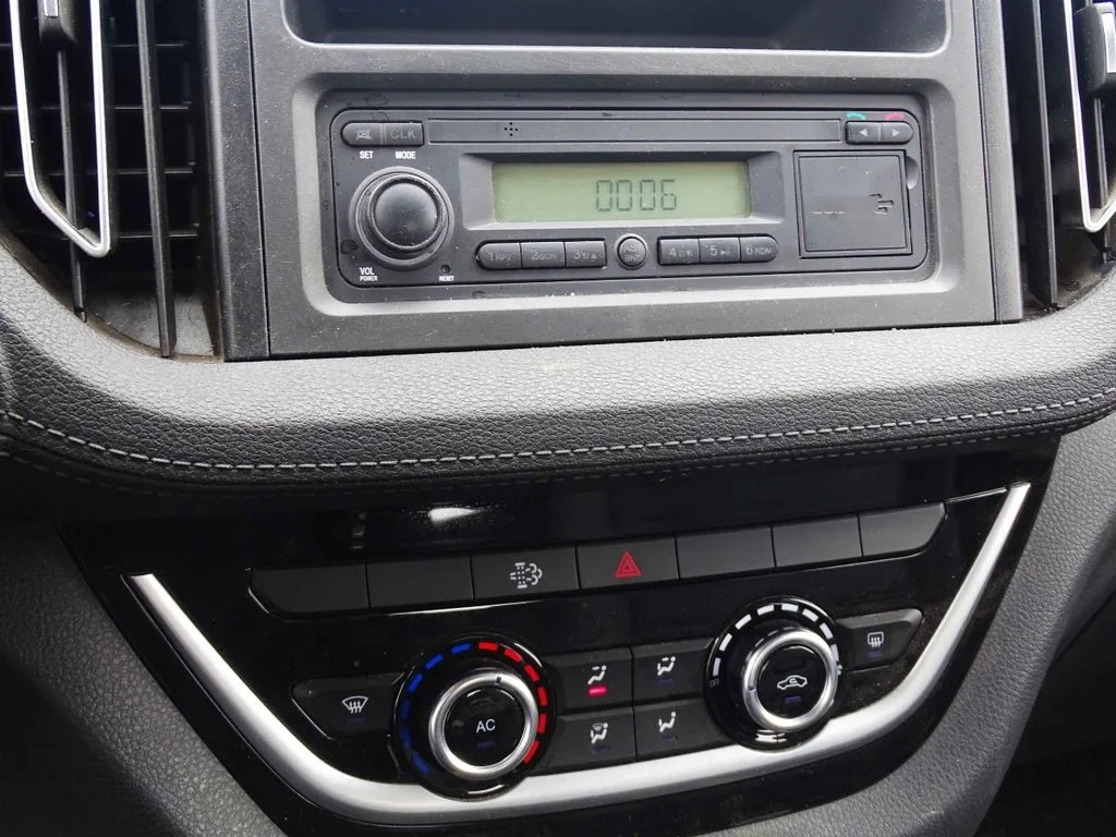 Jim Re-max 4x4 año 2025