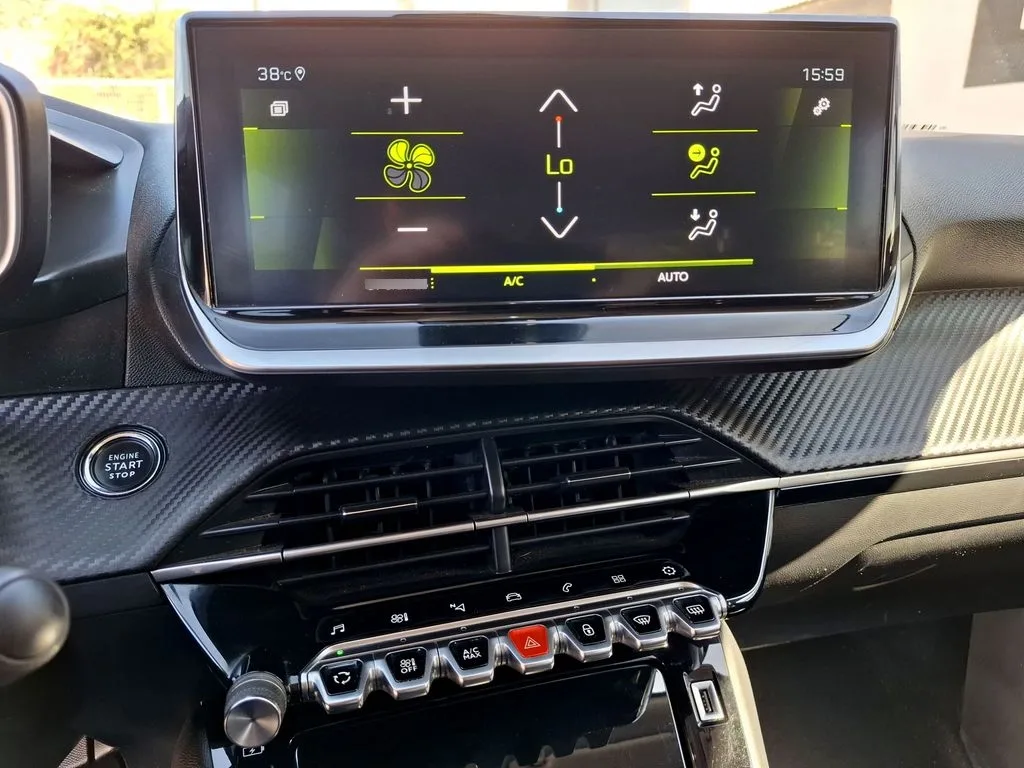 Peugeot 2008 Allure Pack año 2023