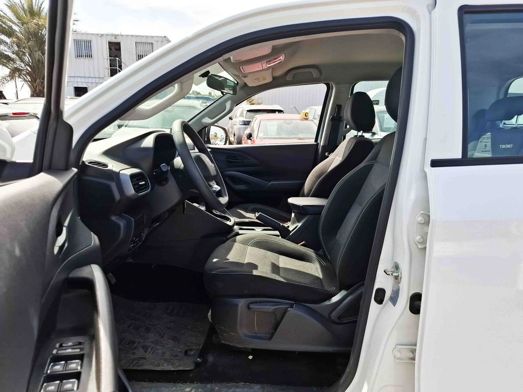 Peugeot Landtrek Active 4x4 año 2025