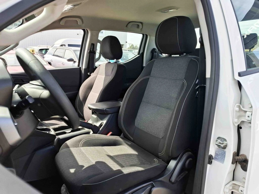 Peugeot Landtrek Active 4x4 año 2025