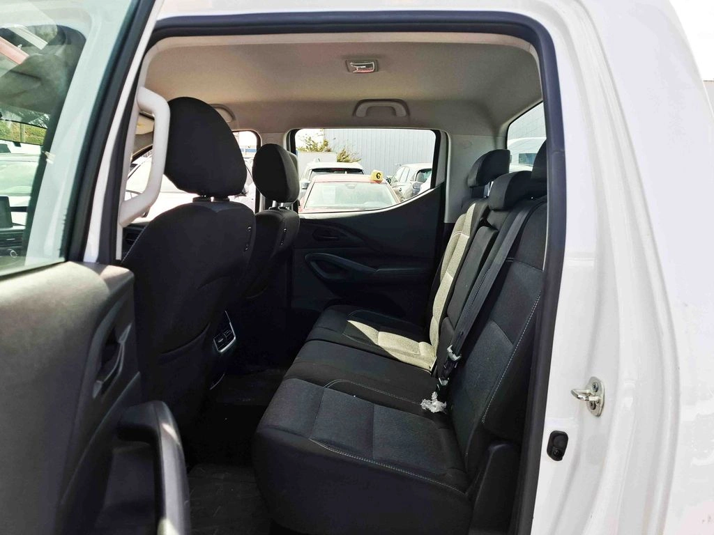 Peugeot Landtrek Active 4x4 año 2025