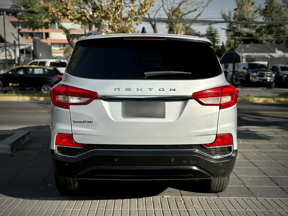 Ssangyong Rexton Std año 2020