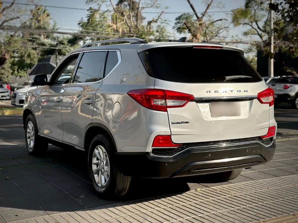 Ssangyong Rexton Std año 2020