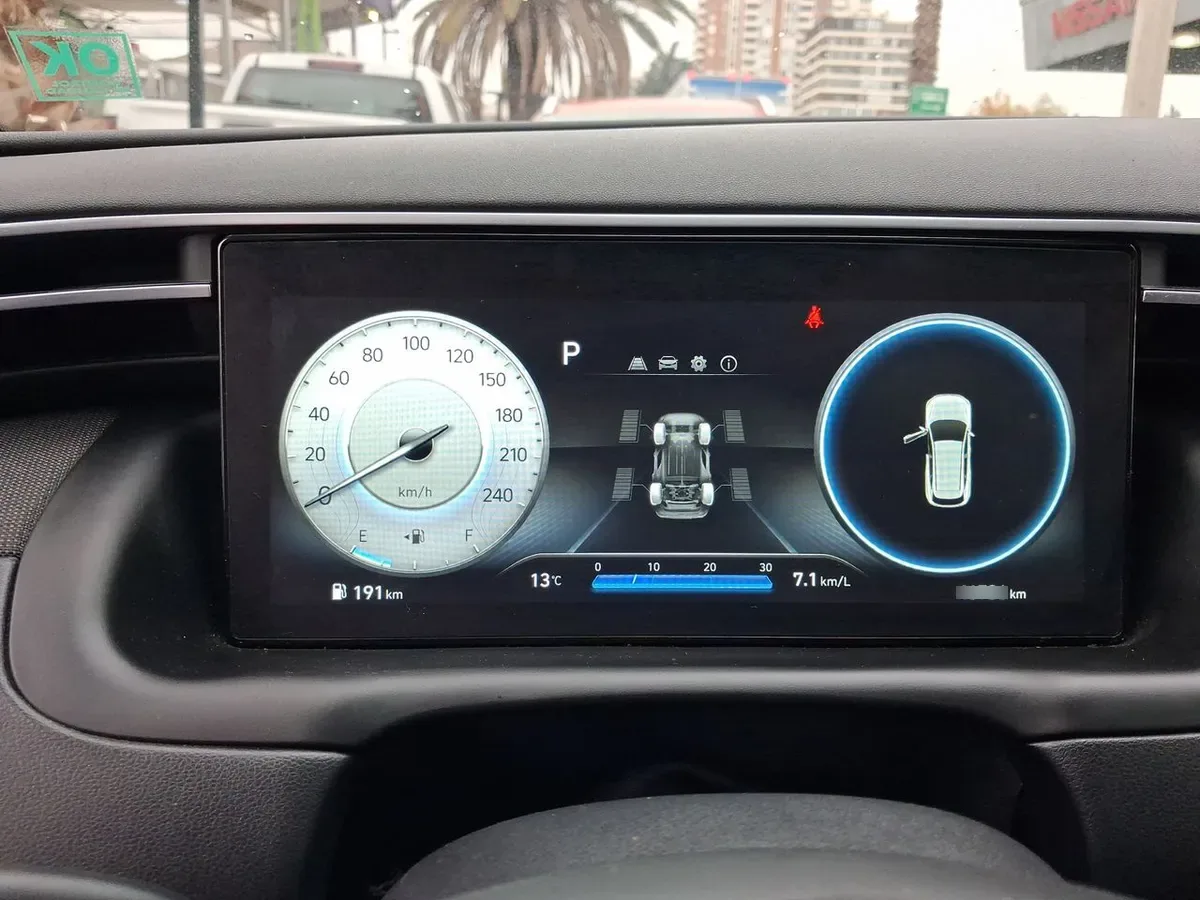 Hyundai Tucson 1.6 Nx4 Limited 4wd At 5p año 2024