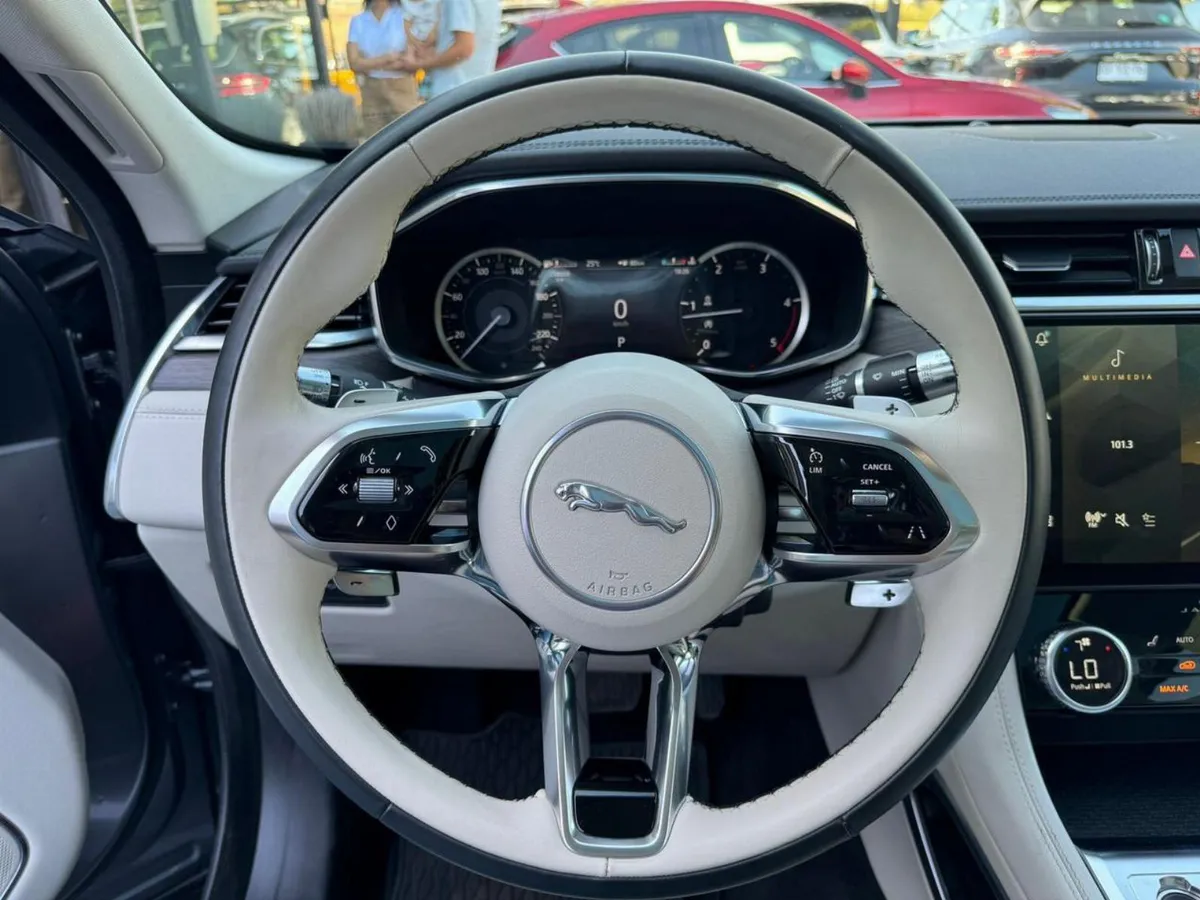 Jaguar F-Pace Diésel 2.0i año 2022