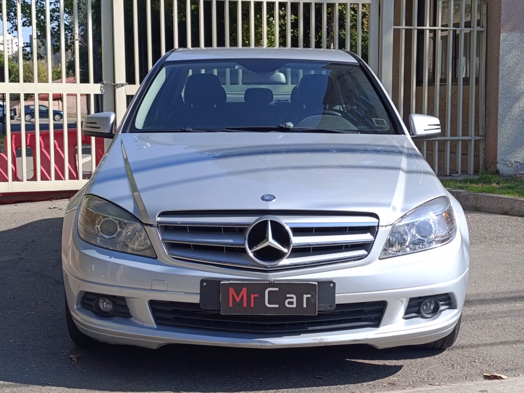 Mercedes Benz C180 Cgi Blueefficiency año 2011