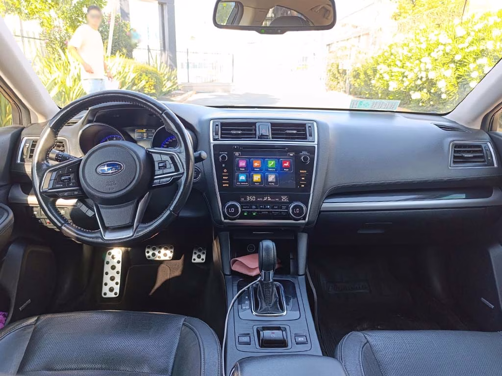 Subaru Legacy 3.6r año 2019