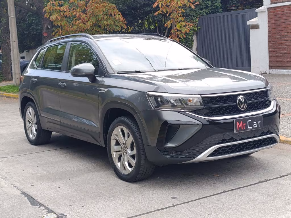 Volkswagen Taos Comfortline año 2023