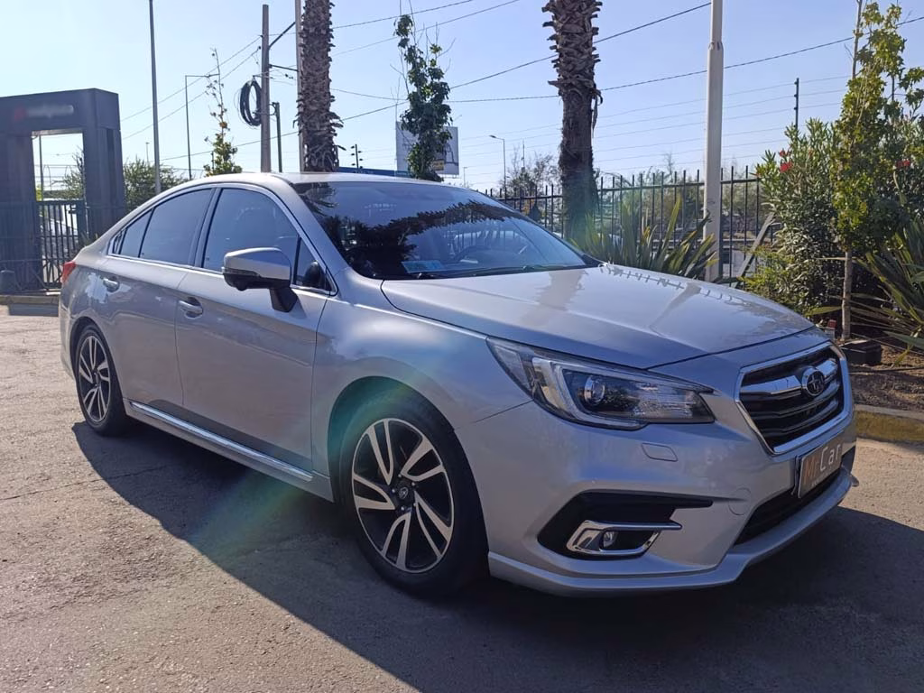 Subaru Legacy 3.6r año 2019
