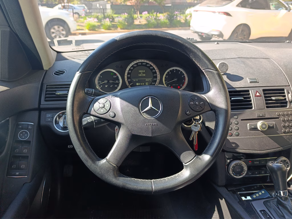 Mercedes Benz C180 Cgi Blueefficiency año 2011