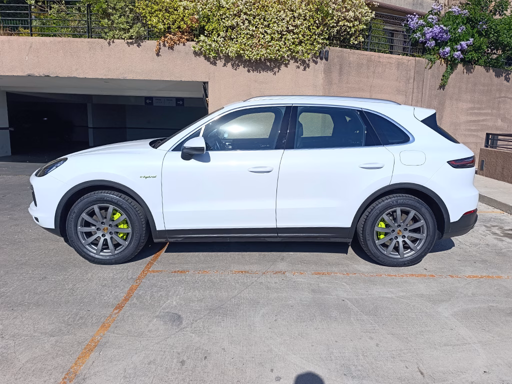 Porsche Cayenne E Hibrid G3 año 2020