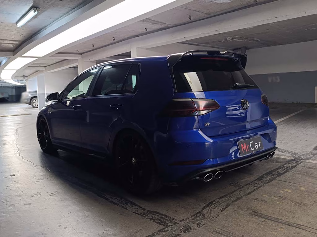 Volkswagen Golf R año 2021