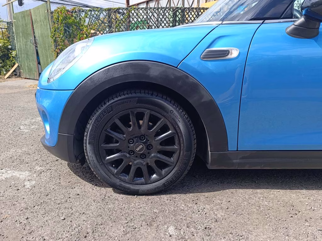 Mini Cooper Hb año 2019
