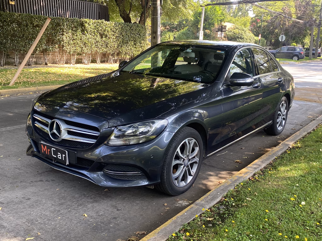Mercedes Benz C180 Cgi Blueefficiency año 2011