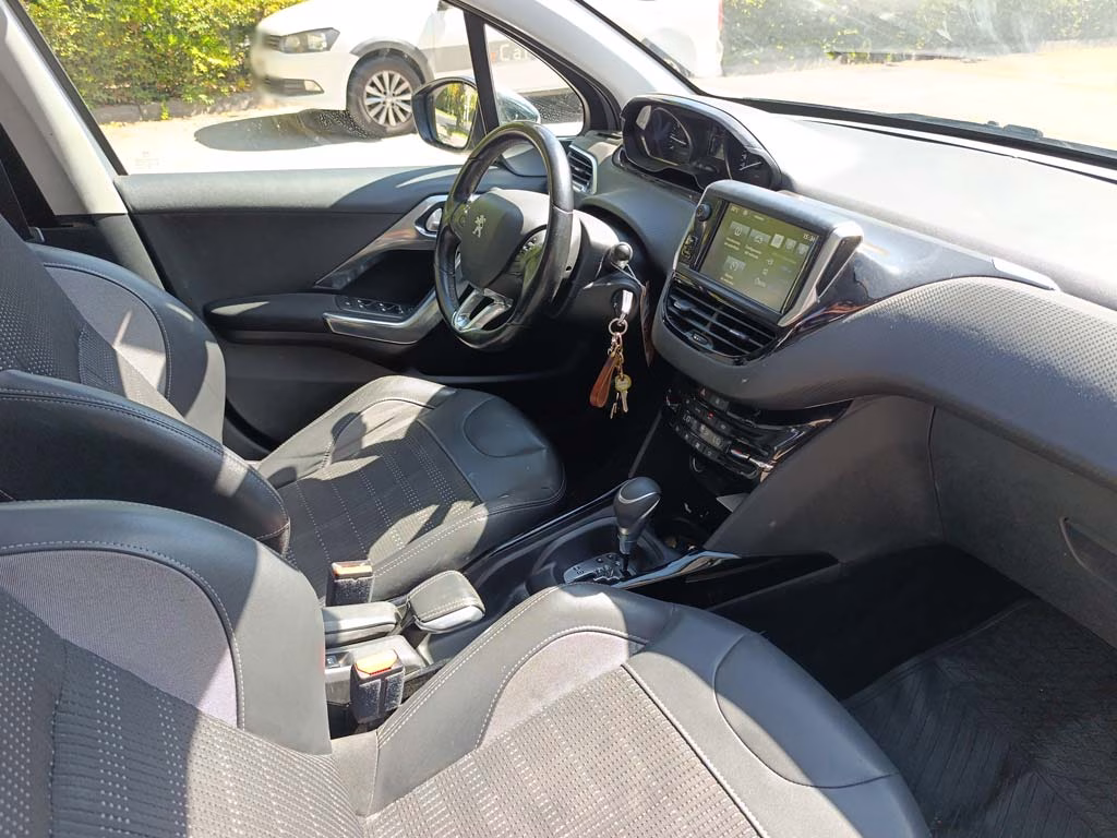 Peugeot 2008 Allure año 2016