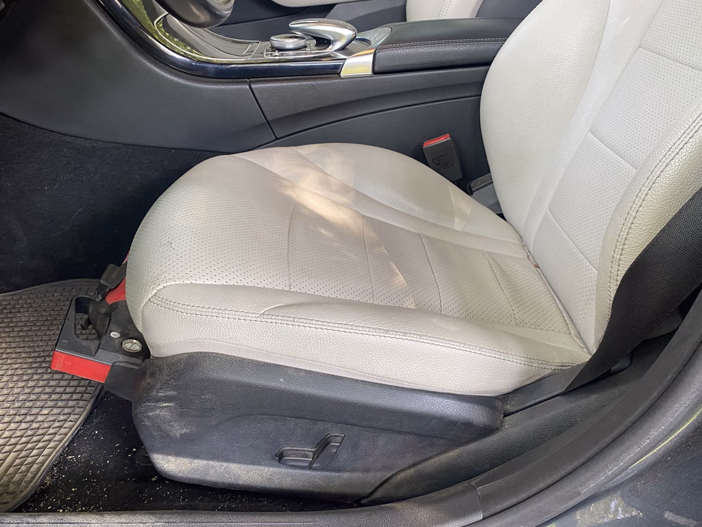 Mercedes Benz C180 1.6 año 2015
