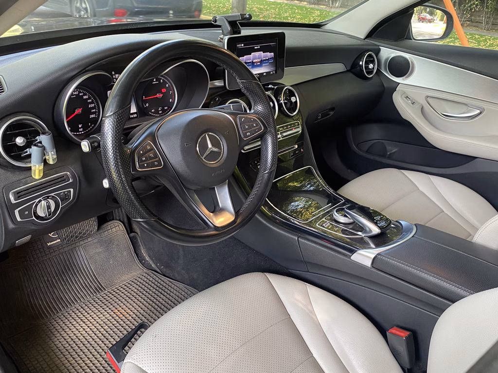 Mercedes Benz C180 Cgi Blueefficiency año 2011
